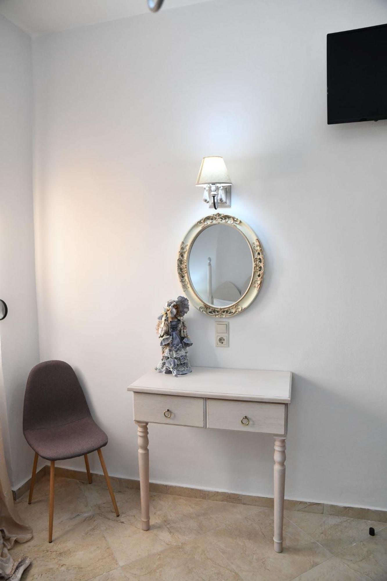 Kleopatra Deluxe Apartment With Jacuzzi Kamilari Dış mekan fotoğraf