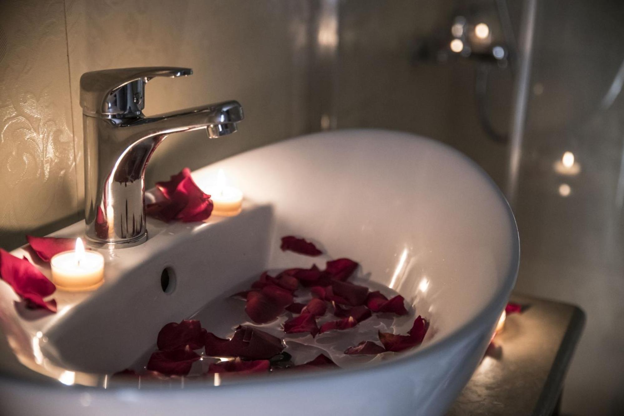 Kleopatra Deluxe Apartment With Jacuzzi Kamilari Dış mekan fotoğraf